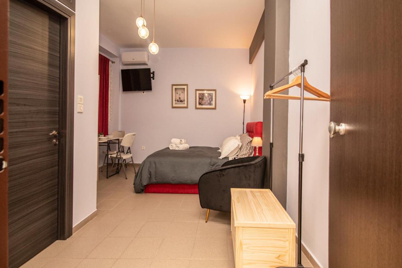Reveal Athens From A Hidden Gem Near Acropolis! Apartment Bagian luar foto