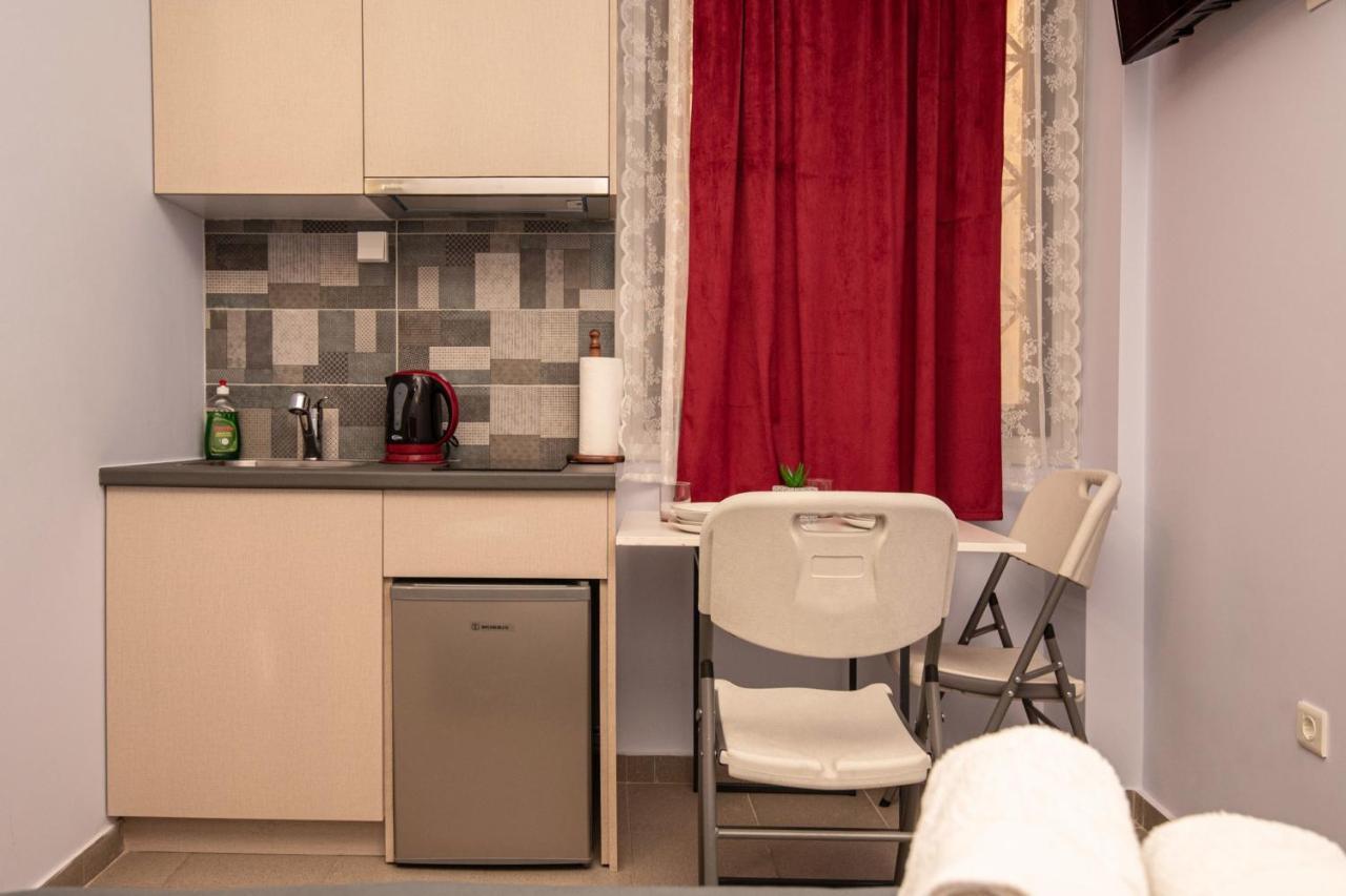Reveal Athens From A Hidden Gem Near Acropolis! Apartment Bagian luar foto